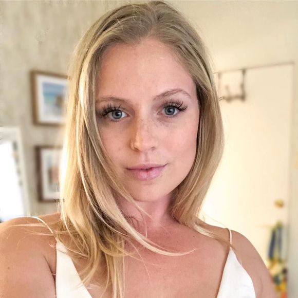 Meet your Posher, Haley - Picture 1 of 1